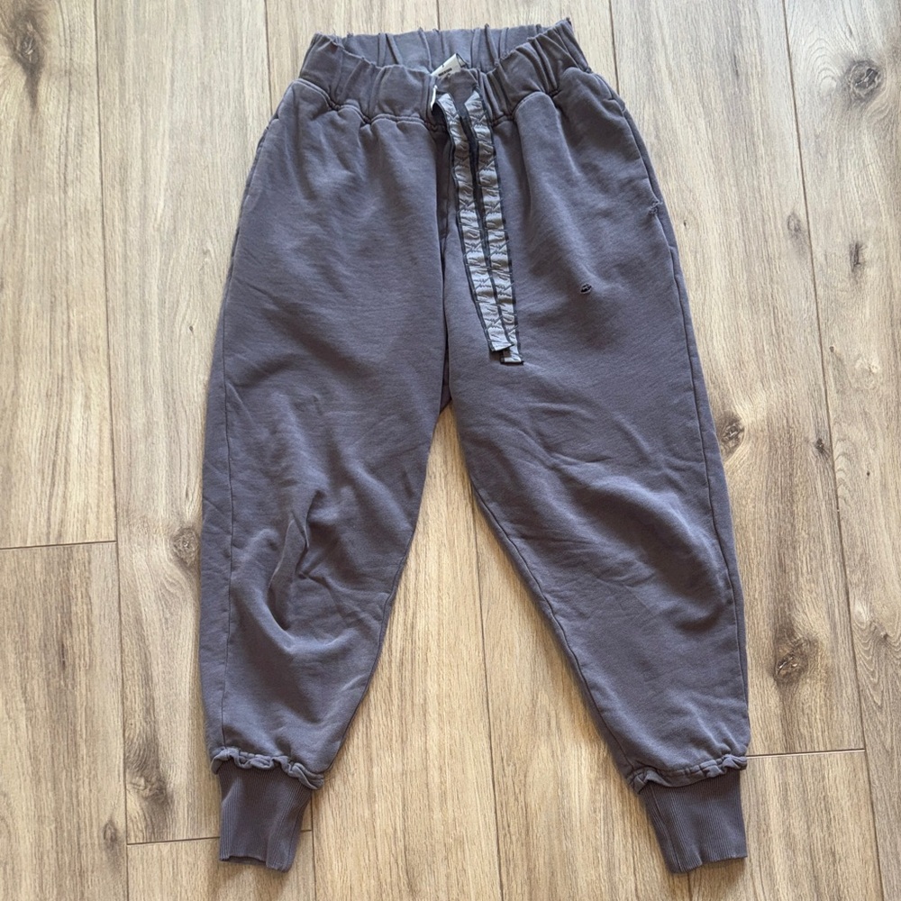 GYMSHARK Well Worn Sweatpants Distressed Waistband Grey Comfortable Joggers